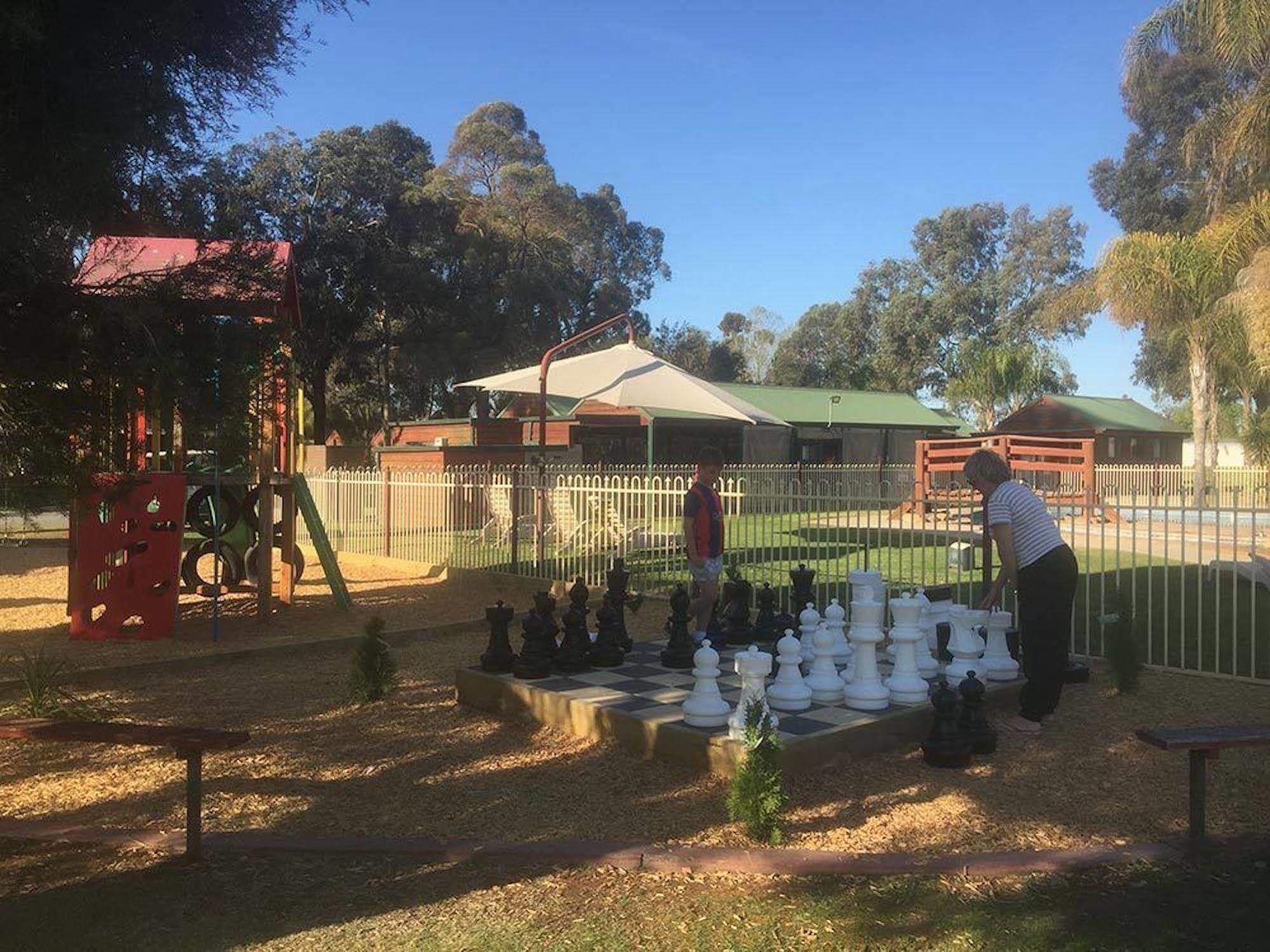 Cobram Barooga Golf Resort מראה חיצוני תמונה